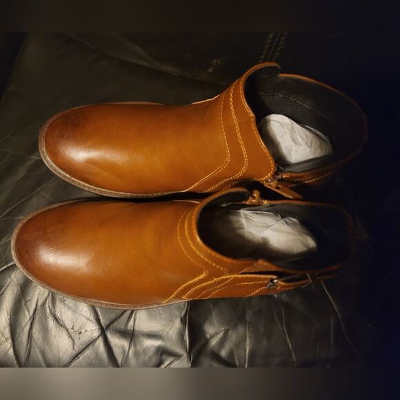 Alfani men's brown boots - Picture 2 of 6